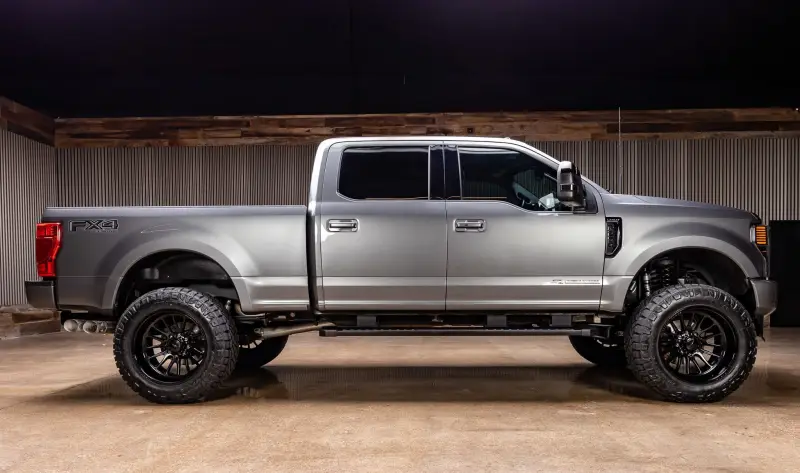 2022 Ford F250 Lariat photo 3