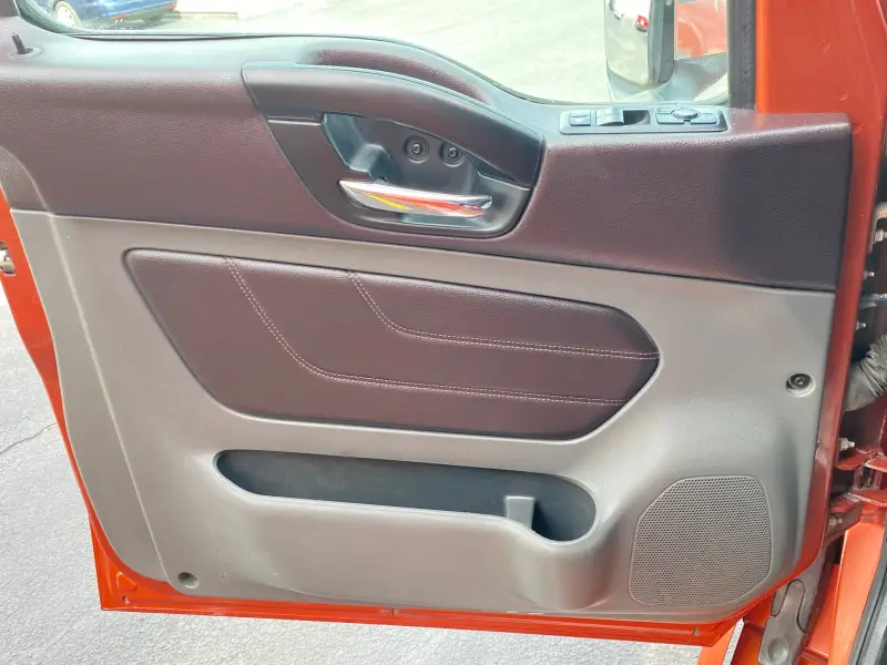 2018 International LT photo 27