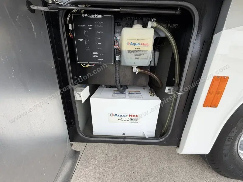 2018 Tiffin Phaeton 40IH photo 44