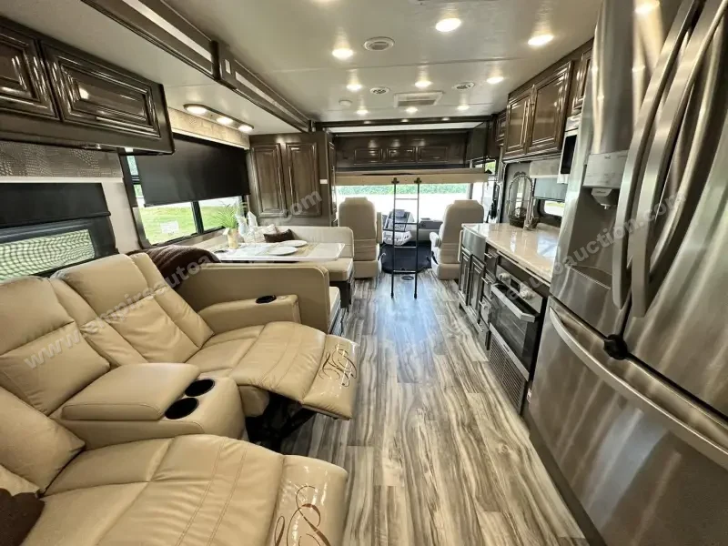 2021 Georgetown GT7 36k photo 5