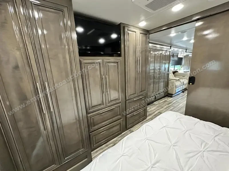 2021 Georgetown GT7 36k photo 13