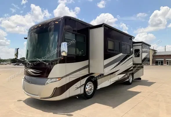 2018 Tiffin Allegro Red 33AA photo 27