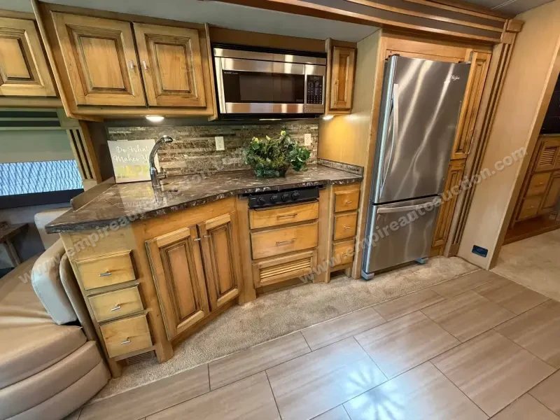 2018 Tiffin Allegro Red 33AA photo 34