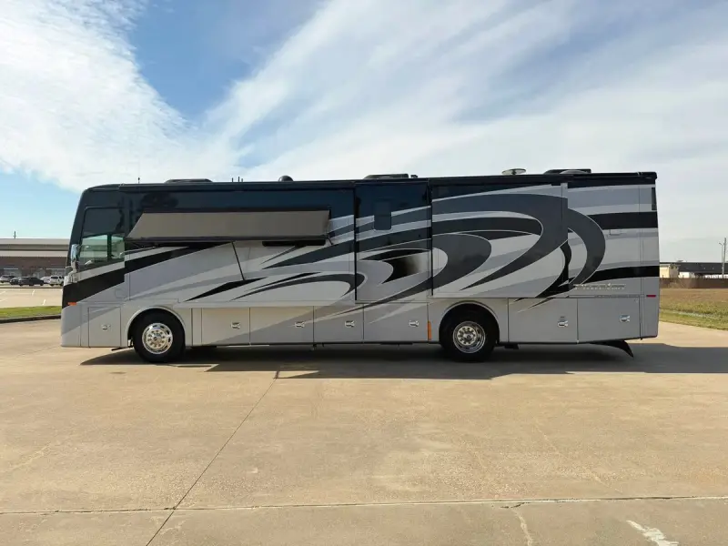 2020 Tiffin Phaeton 37BH photo 66
