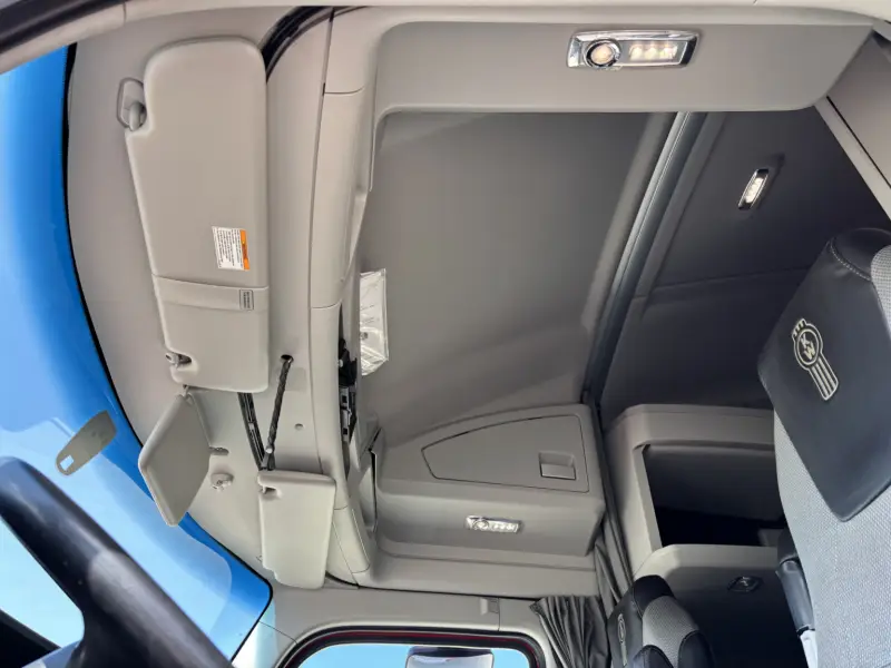2021 Kenworth T680 photo 14