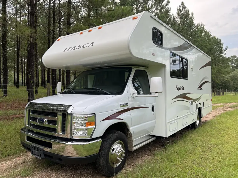 2014 Itasca Spirit 25B photo 27