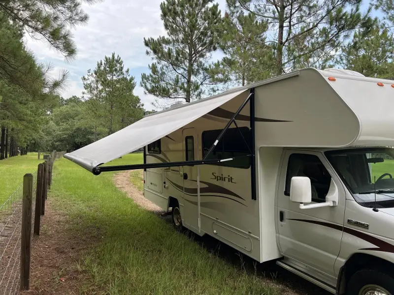 2014 Itasca Spirit 25B photo 26