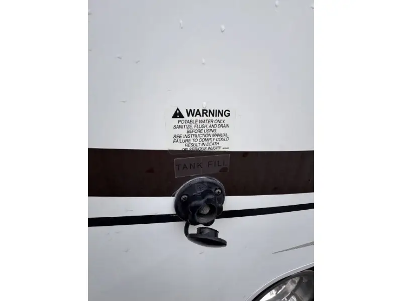 2015 Winnebago Minnie Winnie 22R photo 46