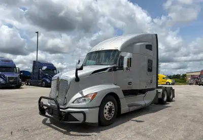 2022 Kenworth T680
