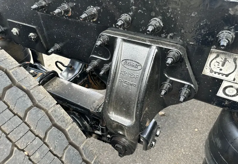 2021 Peterbilt 389 photo 29