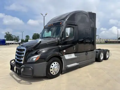 2021  Freightliner  CASCADIA 126