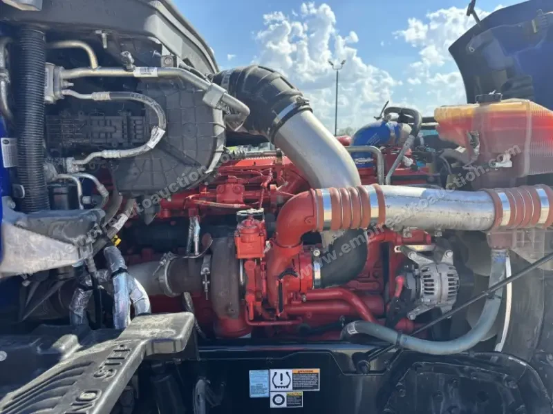2022 Peterbilt 579 photo 11