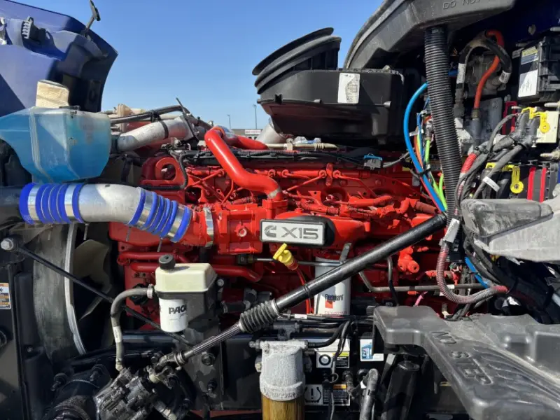 2022 Peterbilt 579 photo 10