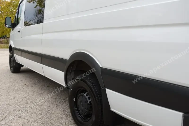 2015 Freightliner Sprinter 2500 4x4 photo 22