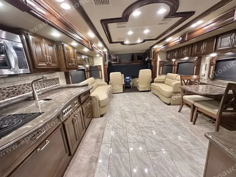 2015 American Revolution LE 42T Motorcoach photo 122