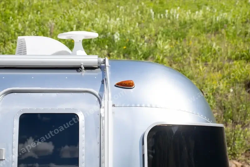 2021 Airstream Bambi 16′ Travel Trailer photo 23