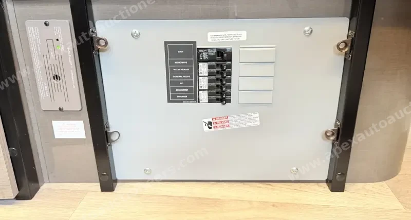 2019 Mercedes-Benz Sprinter 3500 Winnebago Era BM170X photo 175