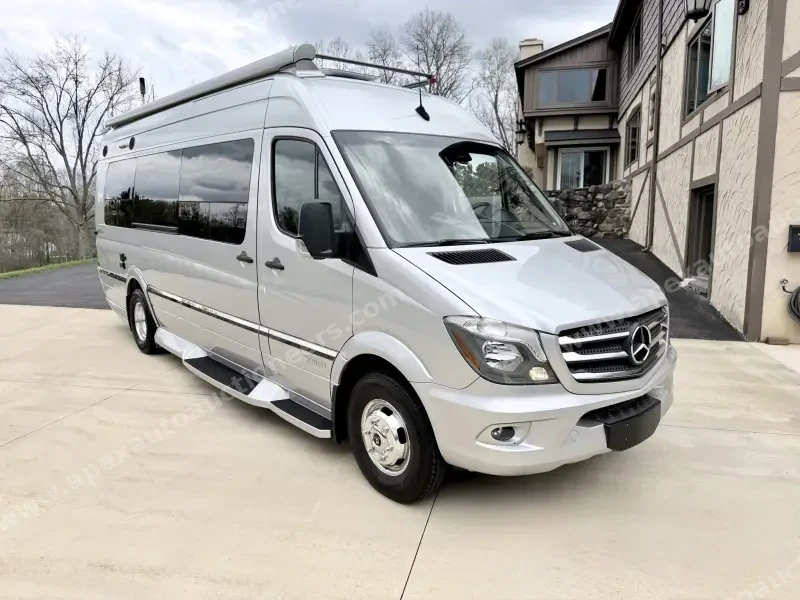 2019 Mercedes-Benz Sprinter 3500 Winnebago Era BM170X photo 3