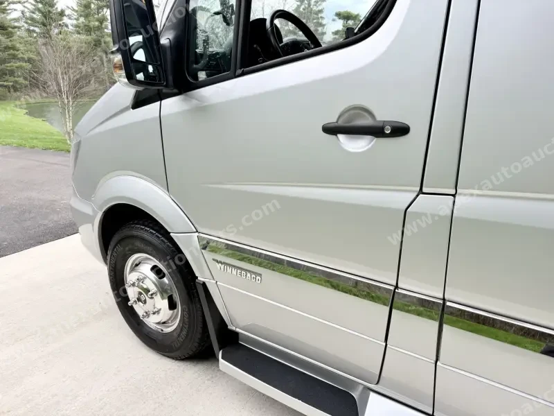 2019 Mercedes-Benz Sprinter 3500 Winnebago Era BM170X photo 31