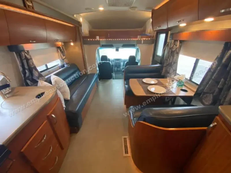 2009 Fleetwood Pulse 24a photo 16