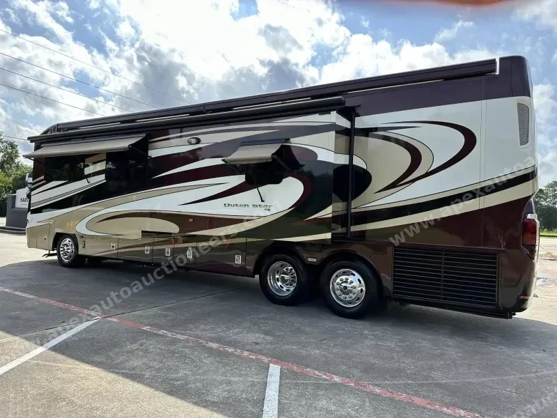2016 Newmar Dutchstar 4018 photo 3