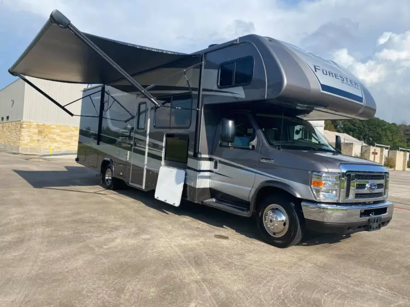 2019 Forest River Forester 3041 photo 19