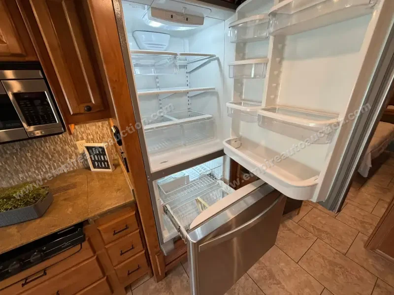 2015 Tiffin Allegro Bay 32 photo 45