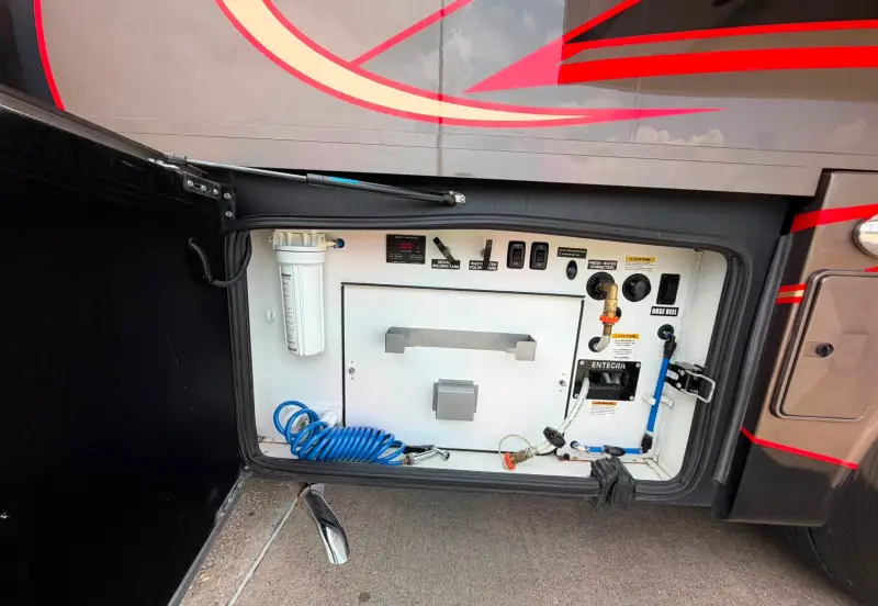 2017 Entegra Anthem 44B photo 63
