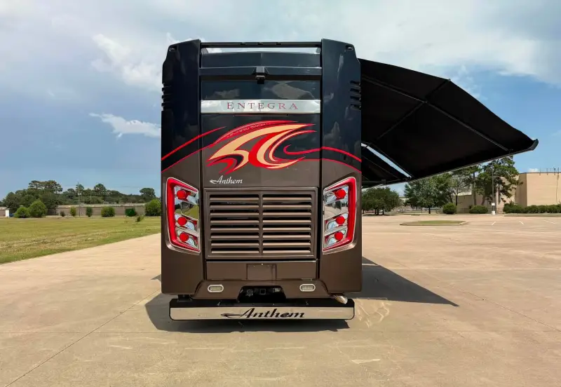 2017 Entegra Anthem 44B photo 6
