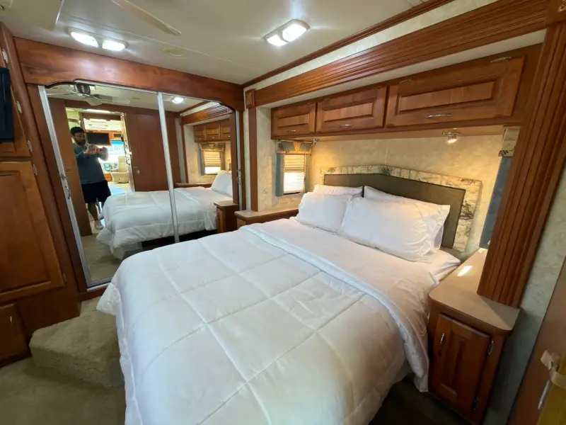 2007 Safari Simba 38 photo 16