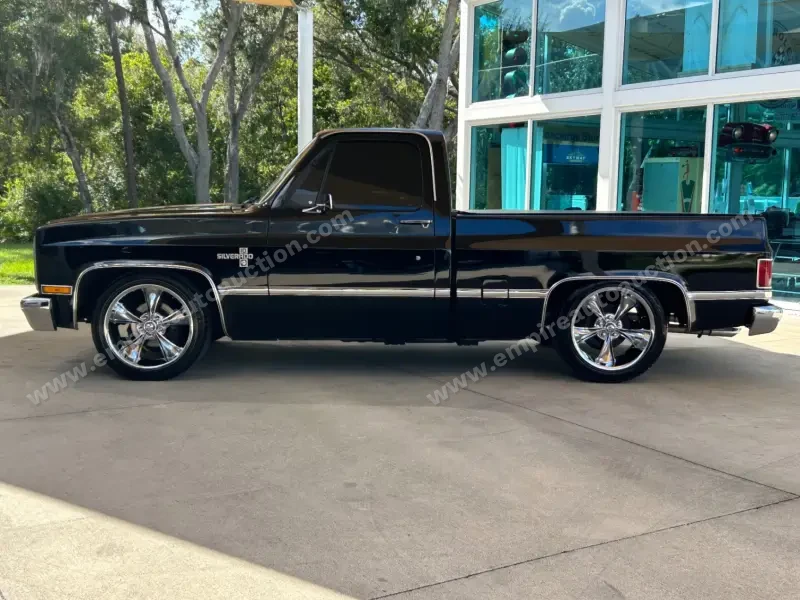 1987 Chevrolet C10/K10 photo 28
