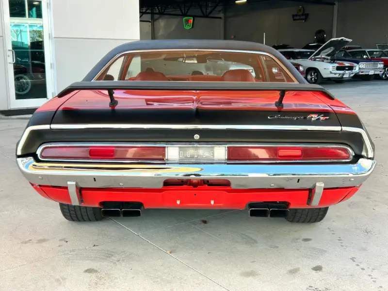 1970 Dodge Challenger R/T photo 2