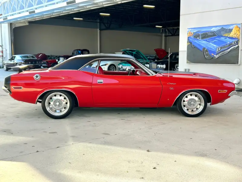 1970 Dodge Challenger R/T photo 6