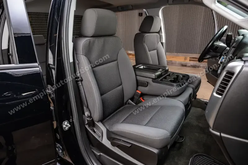 2019 Chevrolet Silverado 1500 Crew Cab LT photo 14