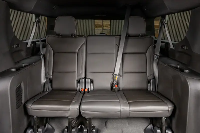 2023 Chevrolet Suburban photo 15