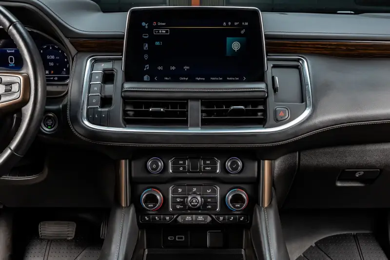 2023 Chevrolet Tahoe photo 19