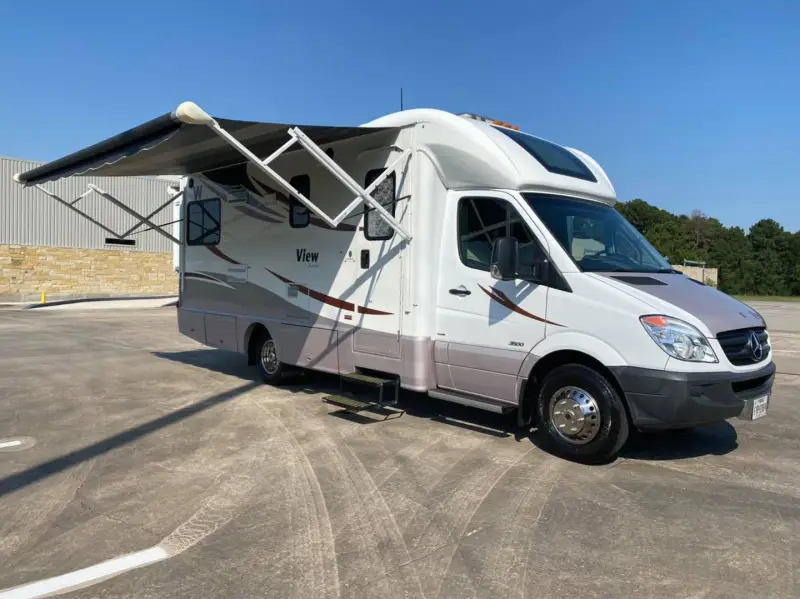 2015 Winnebago View 24G photo 6