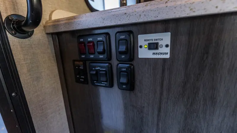 2018Fleetwood Pulse 24A Conversion photo 92
