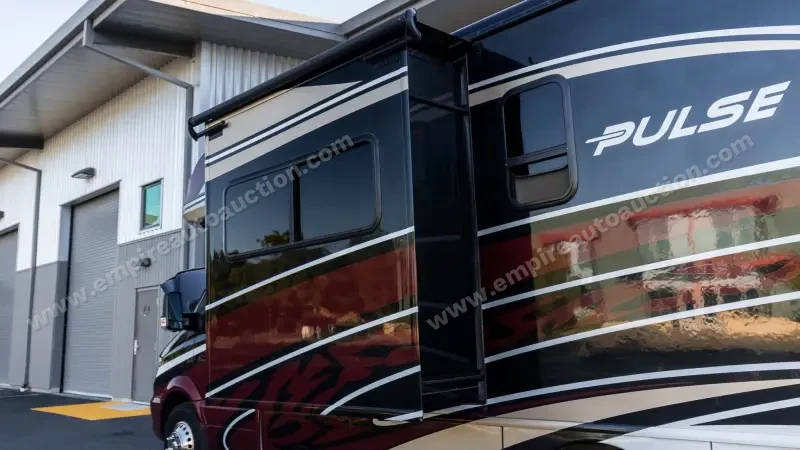 2018Fleetwood Pulse 24A Conversion photo 22