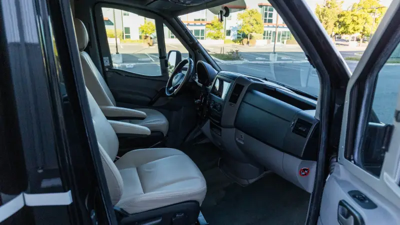 2018Fleetwood Pulse 24A Conversion photo 50