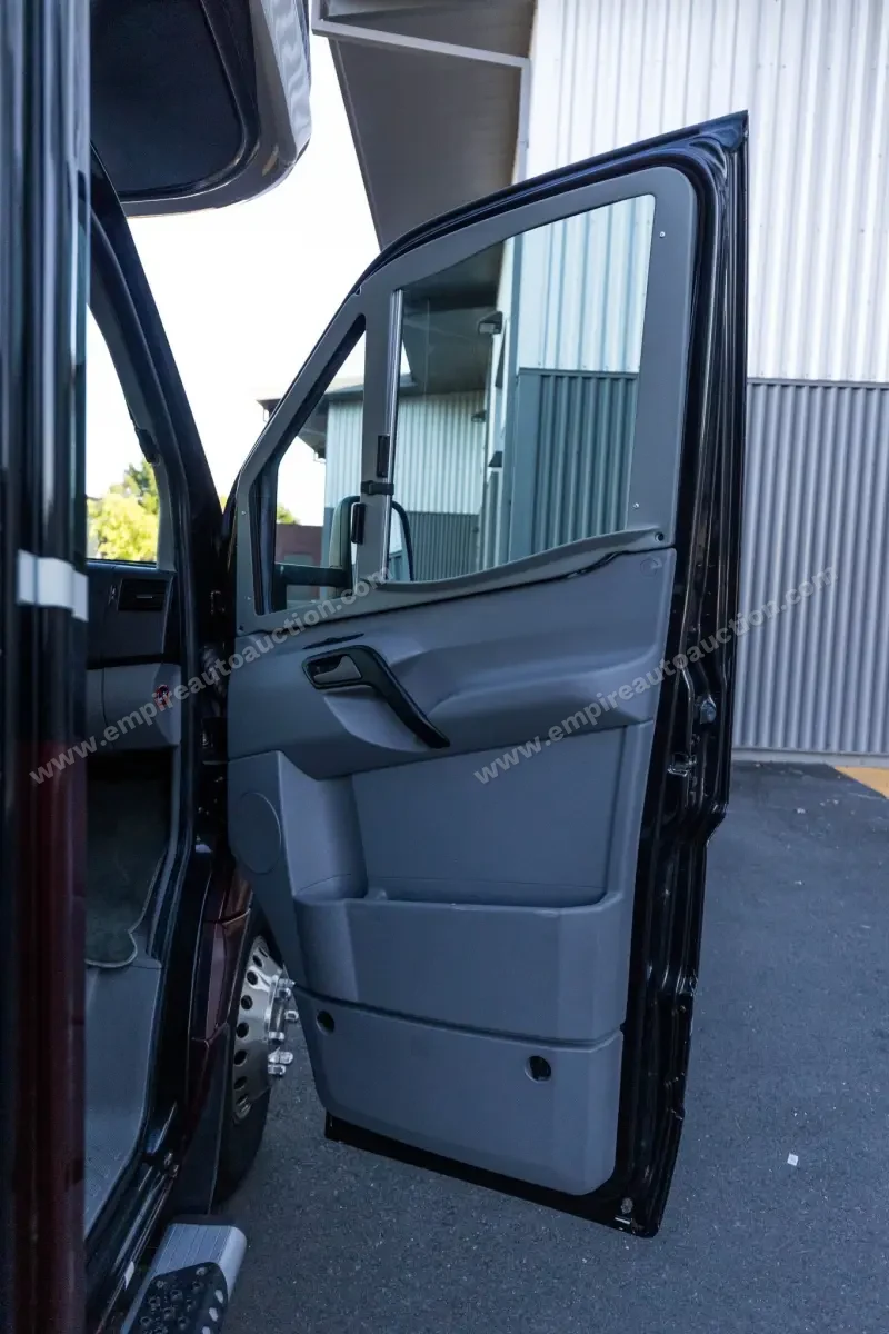 2018Fleetwood Pulse 24A Conversion photo 51