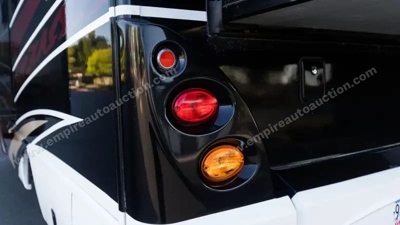 2018Fleetwood Pulse 24A Conversion photo 25