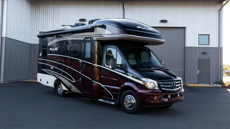 2018Fleetwood Pulse 24A Conversion photo 8