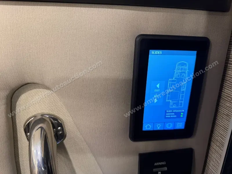 2020 Tiffin Motorhomes Wayfarer 25 RW photo 90