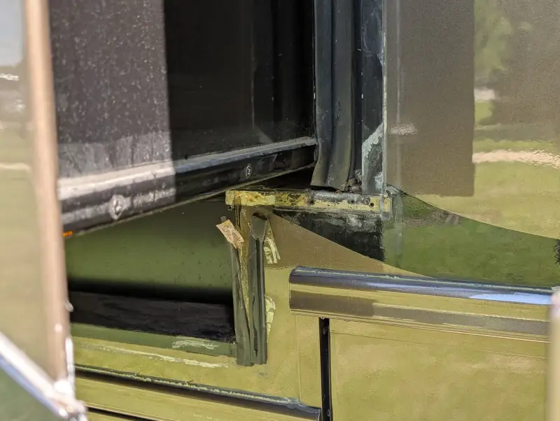 2019 Jayco Embark 37MB photo 80