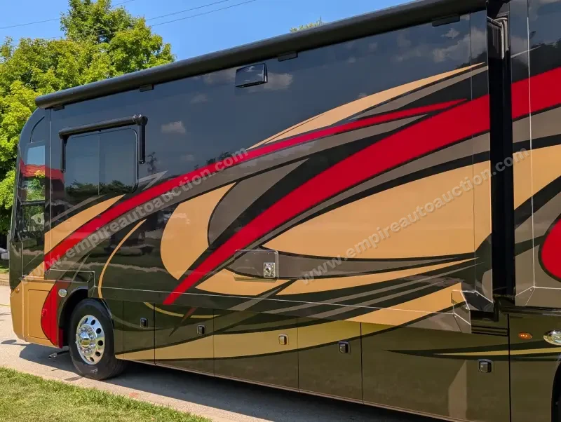 2019 Jayco Embark 37MB photo 36