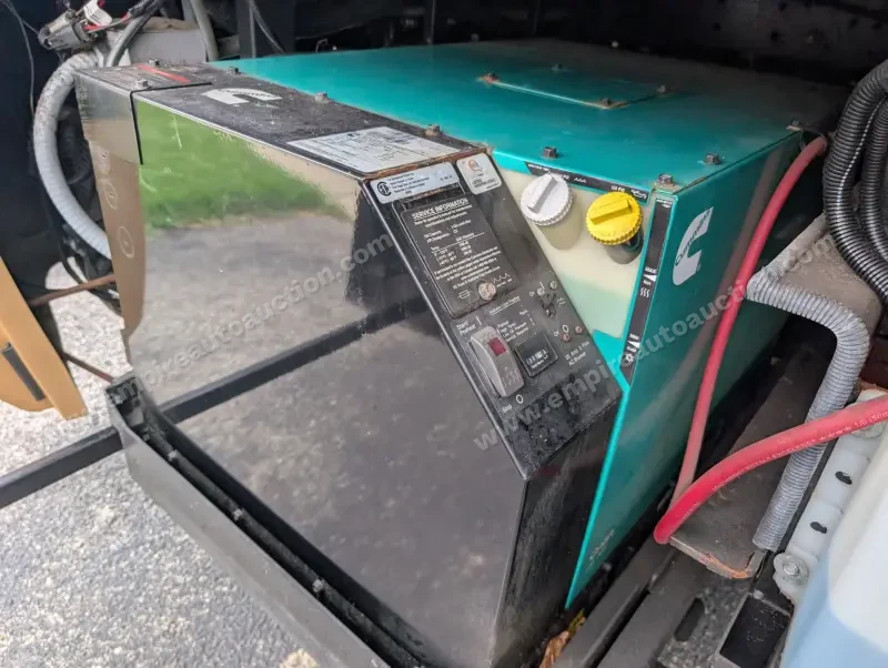 2019 Jayco Embark 37MB photo 239