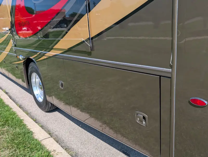 2019 Jayco Embark 37MB photo 65