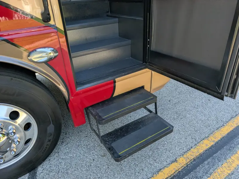 2019 Jayco Embark 37MB photo 101