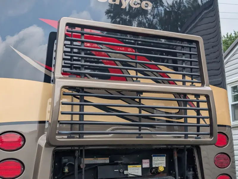 2019 Jayco Embark 37MB photo 274